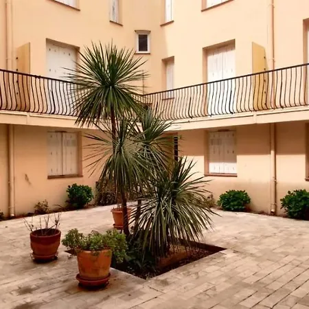Apartment 4 Personnes - *